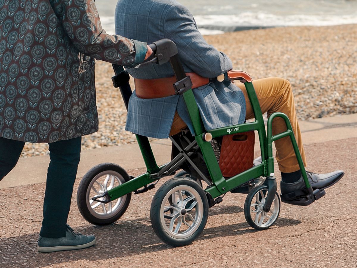 Glide 2-in-1 Rollator / Wheelchair